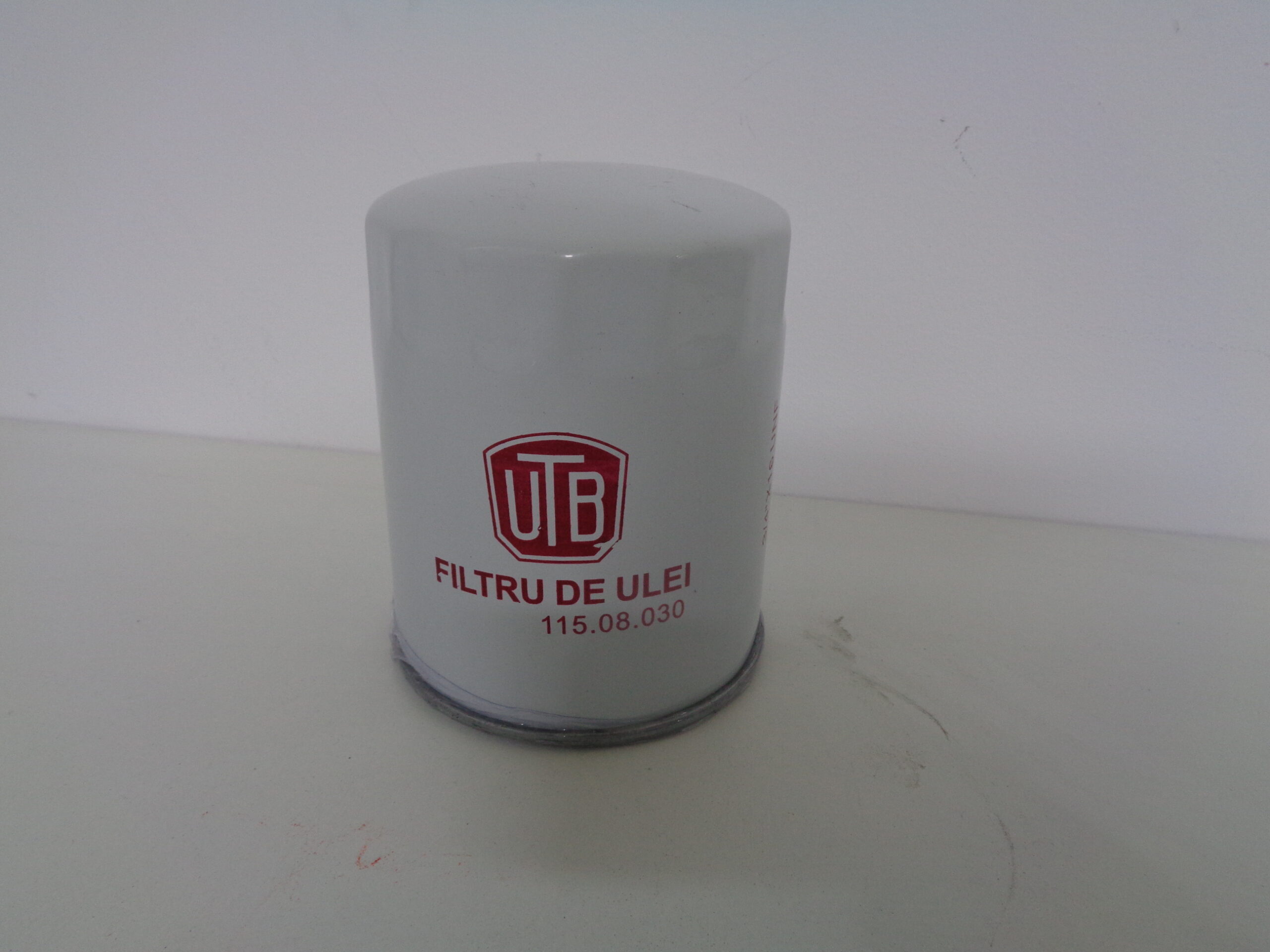 DSC03403 Filtru ulei UTB U-445, ARO si Fiat