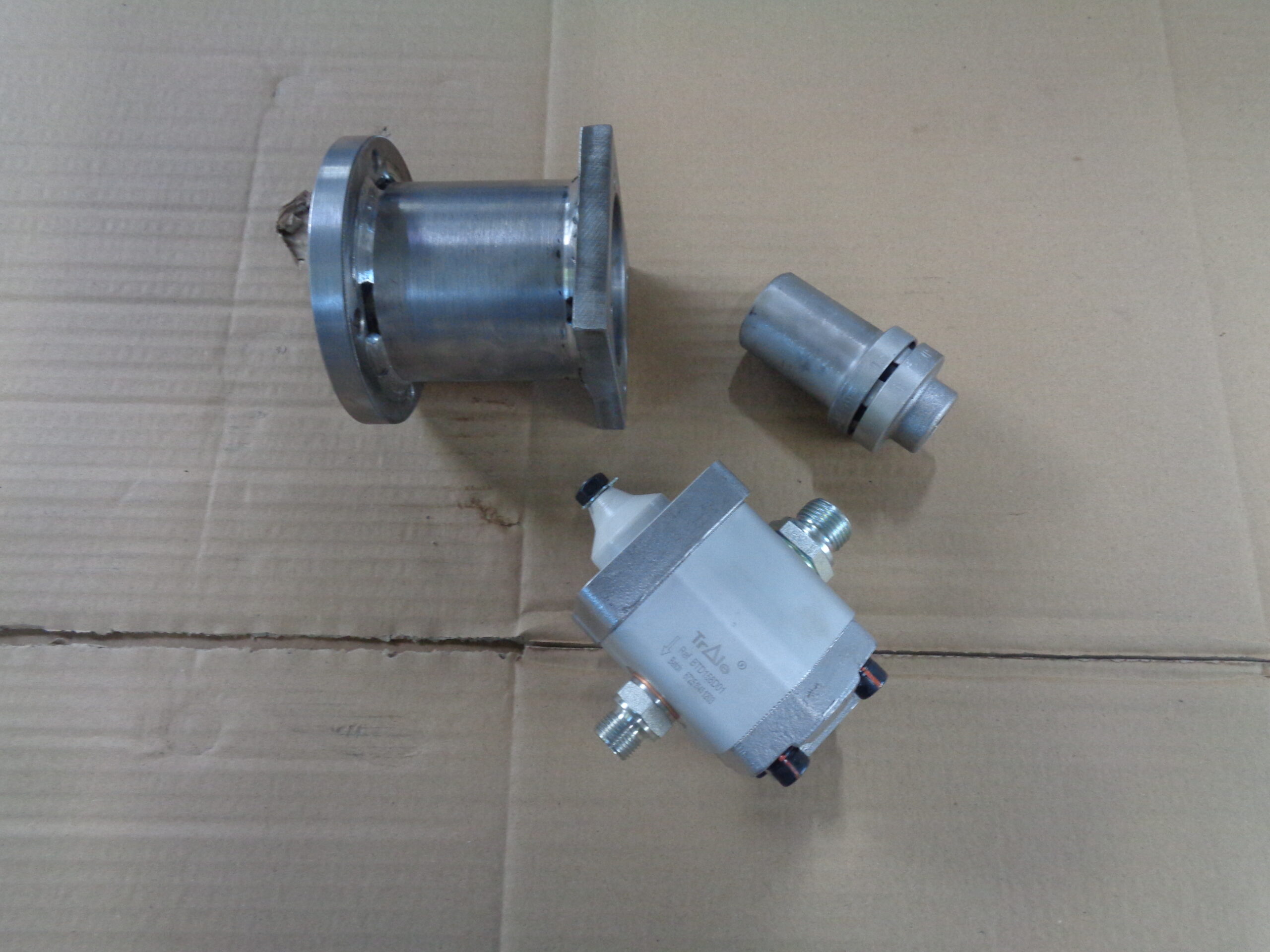 DSC03496 Kit despicator lemne pentru motor termic