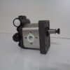 Pompa hidraulica fiat Serie: 90 100-90, 100-90DT, 110-90, 110-90DT, 115-90, 115-90DT, 130-90, 130-90DT, 140-90, 140-90DT, 160-90, 160-90DT, 180-90, 180-90DT, 65-90, 65-90DT, 70-90, 70-90DT, 80-90, 80-90DT, 85-90, 85-90DT, 90-90, 90-90DTSerie: 93 72-93, 72-93DT, 82-93, 82-93DT, 88-93, 88-93DT sens rotatie dreapta filet m18x1,5 mm