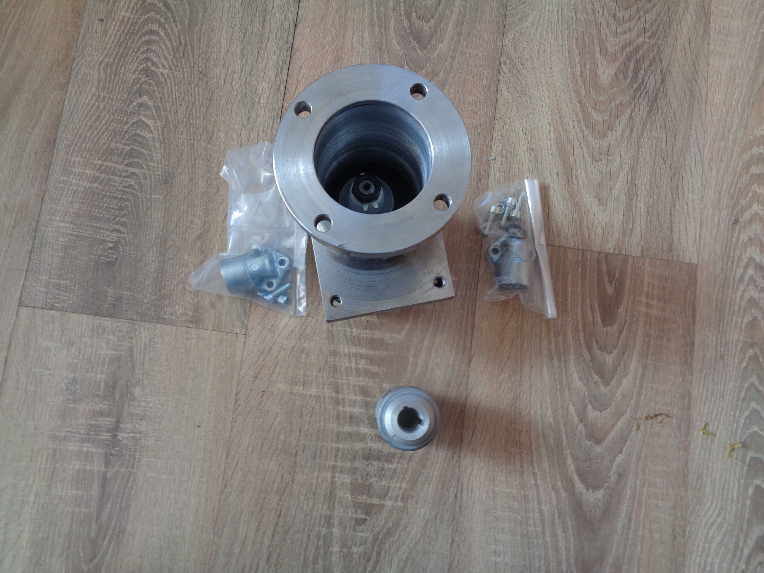 DSC03562 Kit presiune-despicator lemne pentru motor termic grupul 2